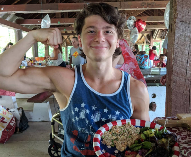 Video Exploring Buffalo With Vegan Bodybuilder Cole Hastings Images, Photos, Reviews