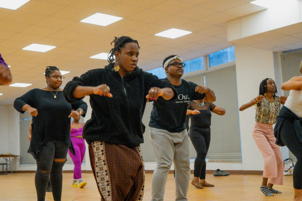 Choreographer takes The cast of The Color Purple through a number